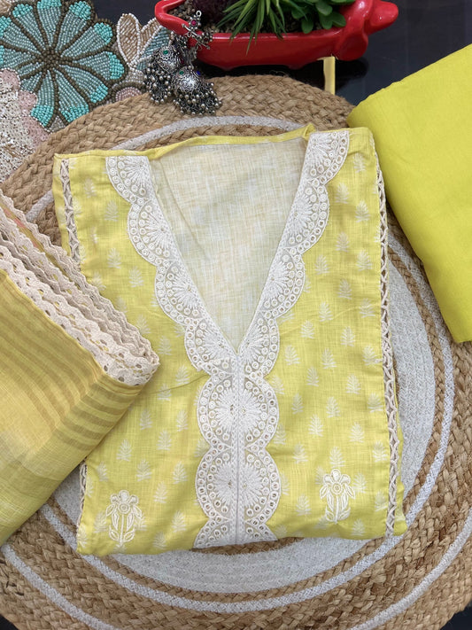 Timeless Charm: Cotton Suit with Lace Accents and Elegant Dupatta