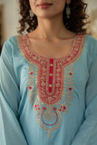 Graceful Chiffon suit with stylish neck design